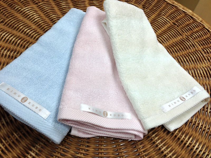 シルクハンドタオル 100% Silk Hand Towel - 香港 絹工房